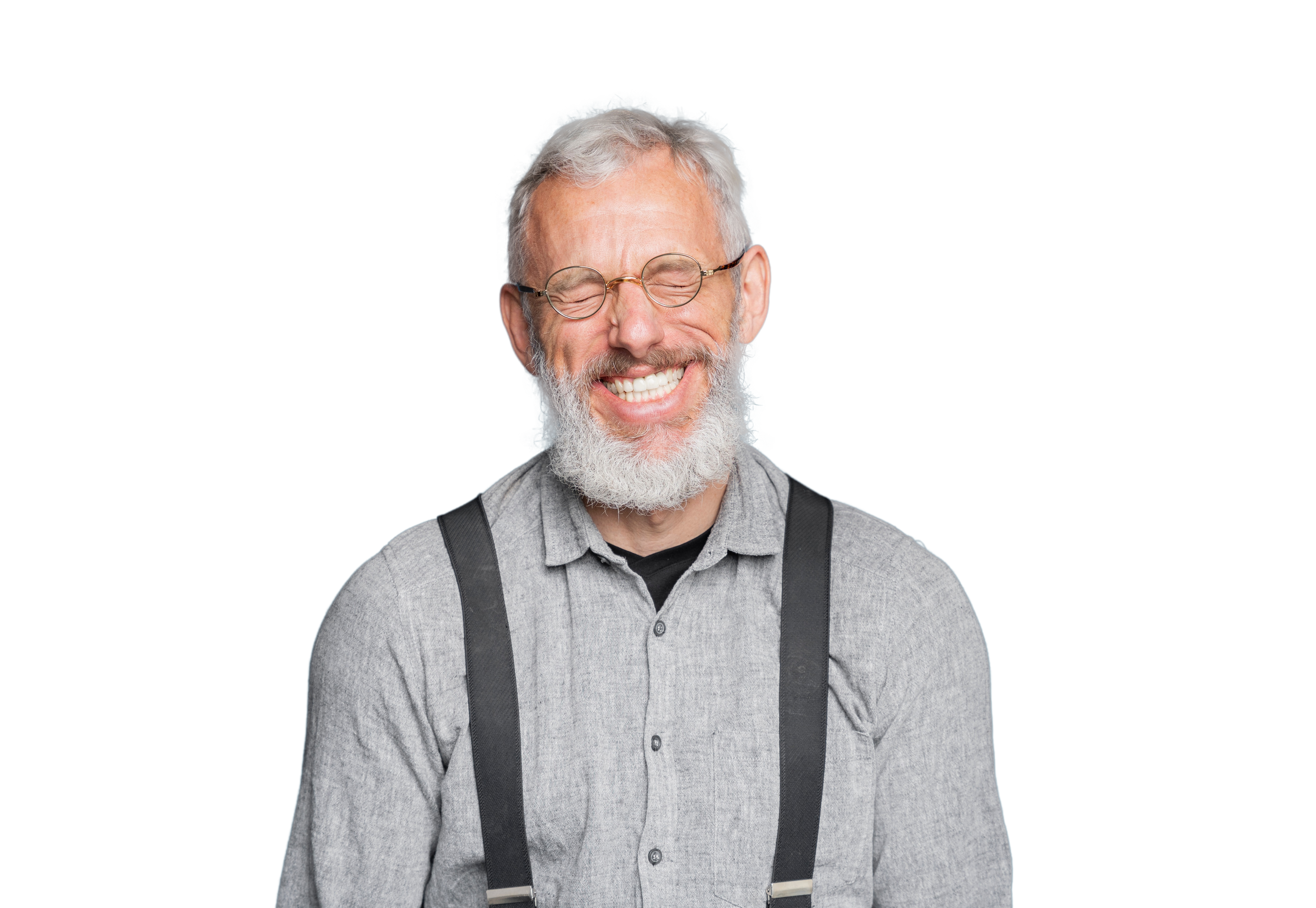 Uśmiechnięty starszy mężczyzna